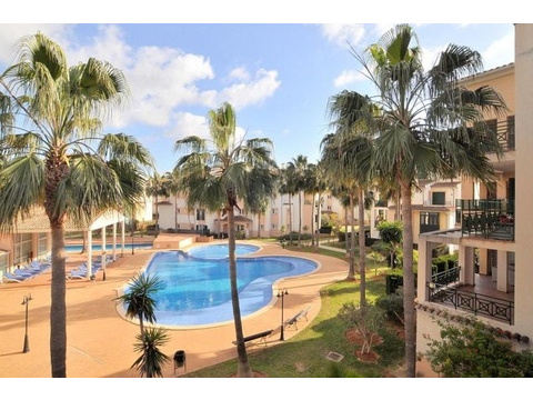 Etagenwohnung kaufen in Santa Ponça, 148 m² Wohnfläche, 4 Zimmer