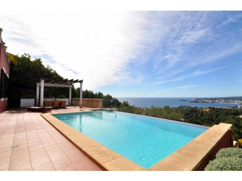 Villa kaufen in Calvià, 870 m² Grundstück, 473 m² Wohnfläche, 5 Zimmer