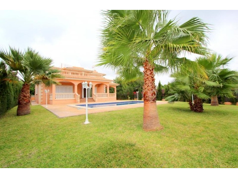 Villa kaufen in Santa Ponça, 1.150 m² Grundstück, 450 m² Wohnfläche, 6 Zimmer
