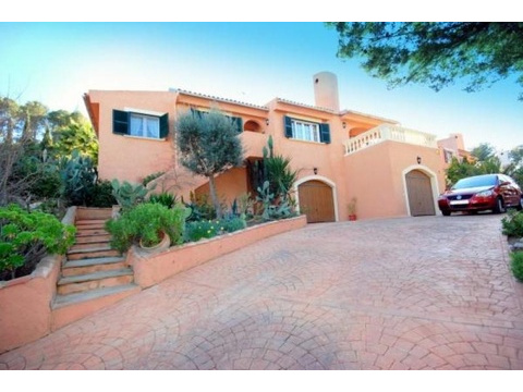 Villa kaufen in Calvià, 700 m² Grundstück, 200 m² Wohnfläche, 4 Zimmer
