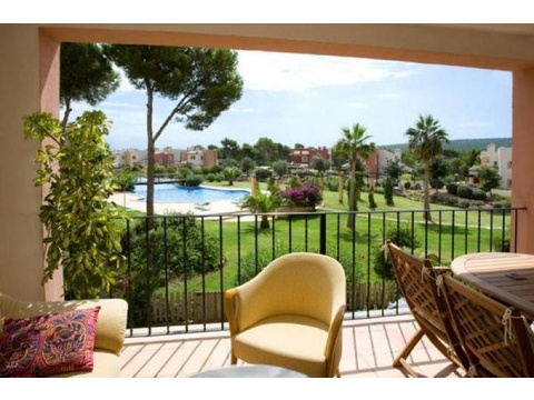 Etagenwohnung kaufen in Calvià, 143 m² Wohnfläche, 4 Zimmer