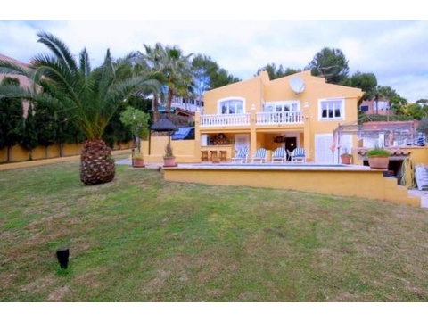 Villa kaufen in Calvià, 800 m² Grundstück, 235 m² Wohnfläche, 7 Zimmer