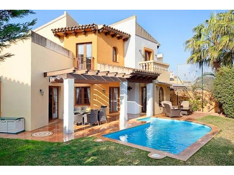Villa kaufen in Santa Ponsa, 200 m² Grundstück, 148 m² Wohnfläche, 4 Zimmer