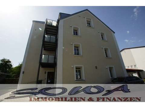 Erdgeschosswohnung kaufen in Neuburg an der Donau, mit Stellplatz, 104,92 m² Wohnfläche, 3 Zimmer