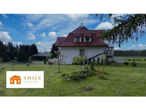 Haus kaufen in Ninikowo, 32.000 m² Grundstück, 180 m² Wohnfläche, 6 Zimmer