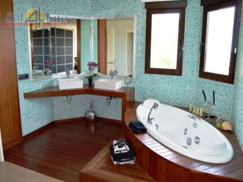 Master-Schlafzimmer (Jacuzzi)