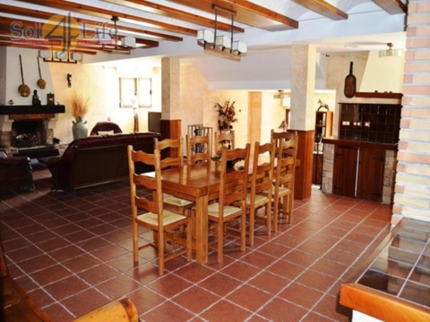 Wohn/- Esszimmer (Untergeschoss) - Ansicht (1)