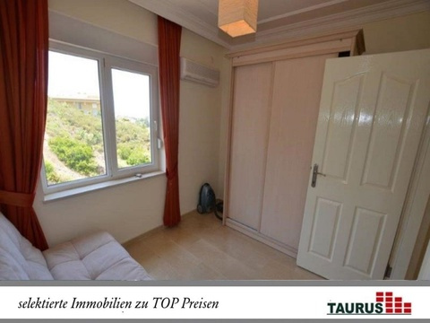 TAURUS Türkei Immobilien Villa mit traumhaftem Meerblick mit POOL