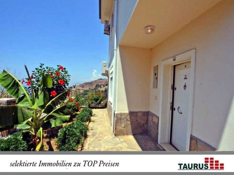 TAURUS Türkei Immobilien Villa mit traumhaftem Meerblick mit POOL