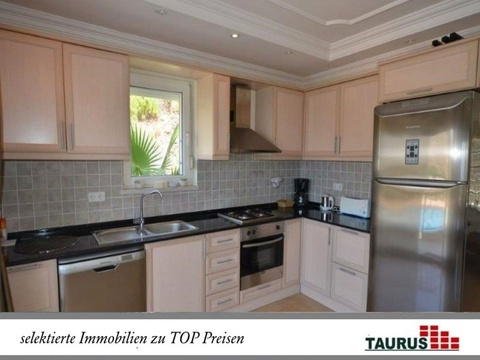 TAURUS Türkei Immobilien Villa mit traumhaftem Meerblick mit POOL