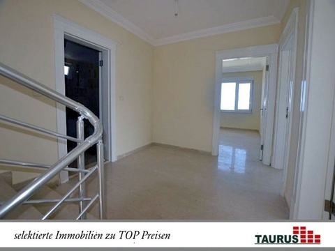 TAURUS Türkei Immobilien Alanya - Kargicak - Zi. Topvilla mit erstklassigem Panorama Pool