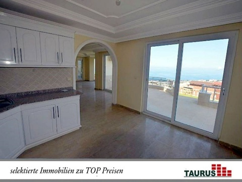 TAURUS Türkei Immobilien Alanya - Kargicak - Zi. Topvilla mit erstklassigem Panorama Pool