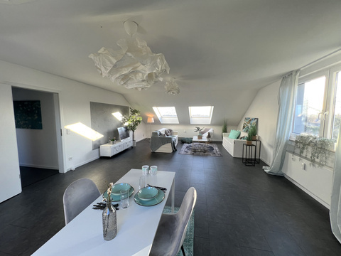 Dachgeschosswohnung kaufen in Oberhausen, 79 m² Wohnfläche, 2,5 Zimmer