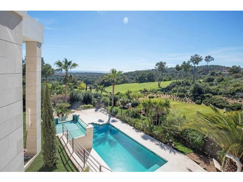 Villa kaufen in Bendinat, Illes Balears Bendinat Villas, 1.620 m² Grundstück, 550 m² Wohnfläche, 6 Zimmer