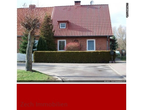 Doppelhaushälfte kaufen in Glasin, mit Stellplatz, 1.400 m² Grundstück, 100 m² Wohnfläche, 3,5 Zimmer