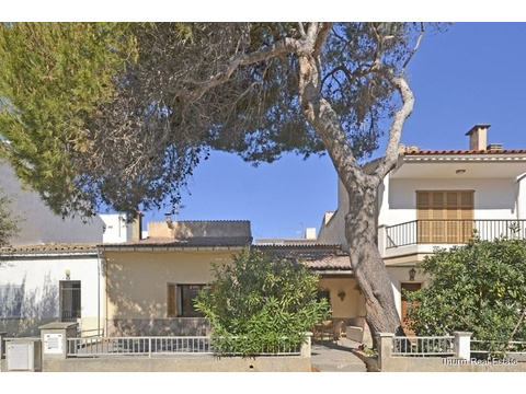 Einfamilienhaus kaufen in Muro, 261 m² Grundstück, 136 m² Wohnfläche, 5 Zimmer