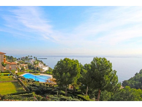 Etagenwohnung kaufen in Sol de Mallorca, 180 m² Wohnfläche, 4 Zimmer