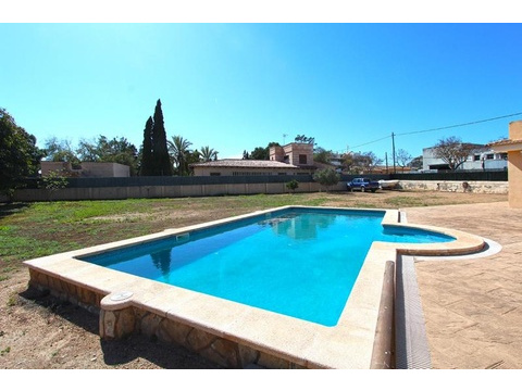 Villa kaufen in Santa Ponsa, 2.380 m² Grundstück, 300 m² Wohnfläche, 6 Zimmer