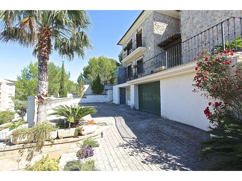 Villa kaufen in Calvià Peguera, 550 m² Wohnfläche, 10 Zimmer