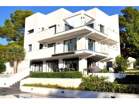 Villa kaufen in Portals Nous, 1.396 m² Grundstück, 280 m² Wohnfläche, 7 Zimmer