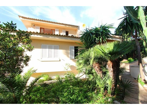 Villa kaufen in Bendinant Bendinat Villas, 1.497 m² Grundstück, 474 m² Wohnfläche, 11 Zimmer