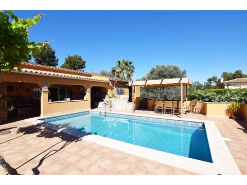 Villa kaufen in Santa Ponsa, 917 m² Grundstück, 6 Zimmer