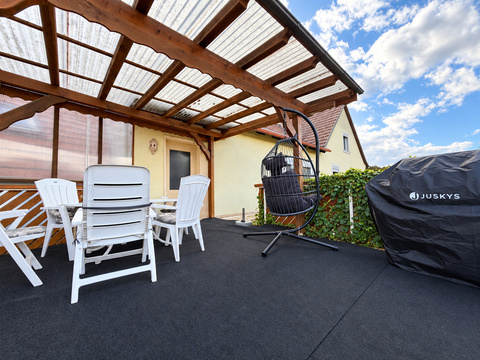 Ueberdachter_Balkon