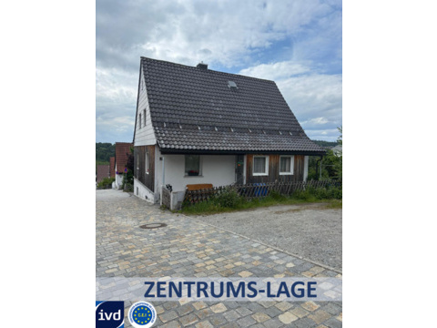 Einfamilienhaus kaufen in Freyung, 250 m² Grundstück, 126 m² Wohnfläche, 3 Zimmer