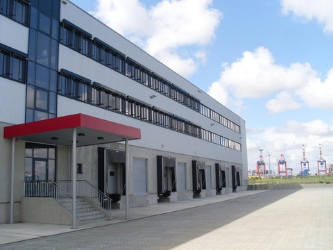 Beispiel Lagerhalle