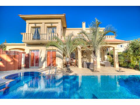 Villa kaufen, 970 m² Grundstück, 550 m² Wohnfläche, 7 Zimmer