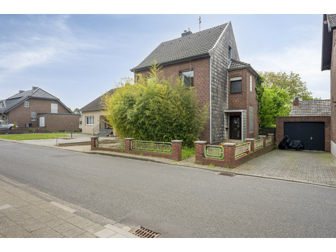 Einfamilienhaus kaufen in Gangelt, 847 m² Grundstück, 110 m² Wohnfläche, 4 Zimmer