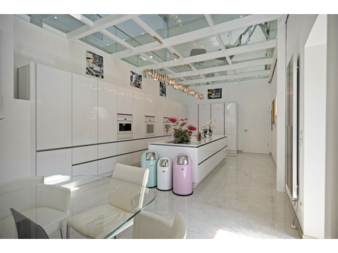 WWW.BOUWENS.DE