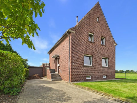 Einfamilienhaus mieten in Heinsberg, 890 m² Grundstück, 105 m² Wohnfläche, 5 Zimmer
