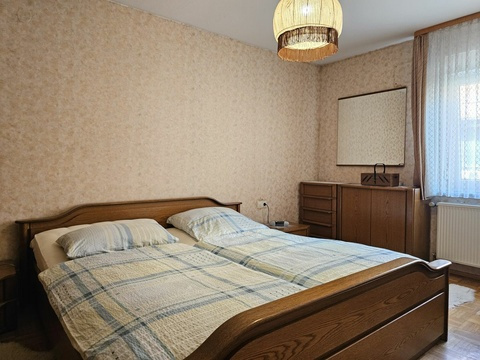 Schlafzimmer OG