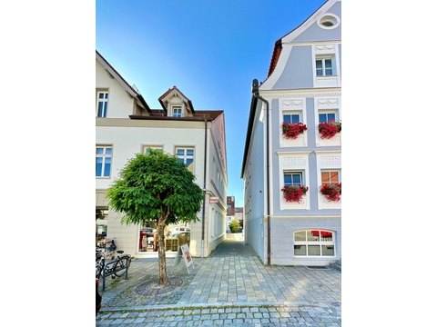 Etagenwohnung mieten in Friedberg, 88 m² Wohnfläche, 2 Zimmer