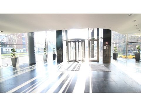 Bürofläche mieten, pachten in Köln, mit Garage, 790 m² Bürofläche