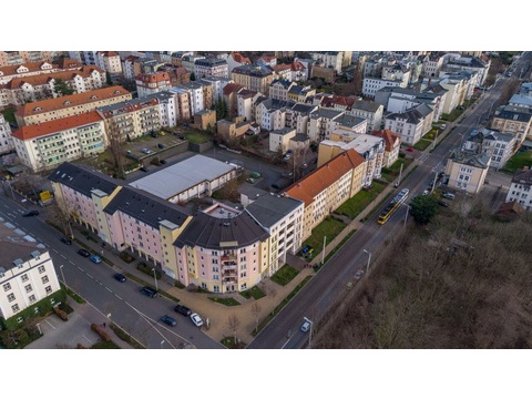 Dachgeschosswohnung mieten in Gera, mit Garage, 55 m² Wohnfläche, 2 Zimmer