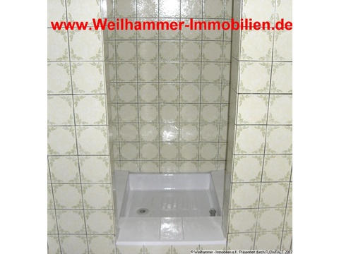 Dusche mit WC im Arbeitstzimmer