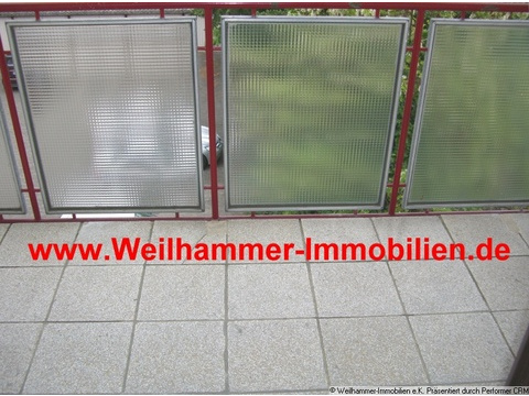 großer Balkon