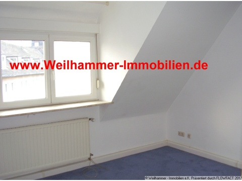 Dachgeschosswohnung mieten in Saarbrücken, 70 m² Wohnfläche, 3 Zimmer