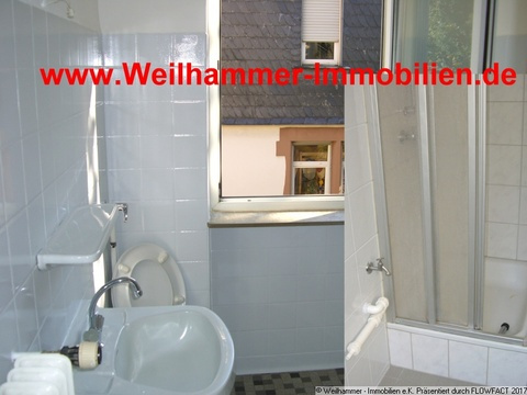 Badezimmer mit Fenster