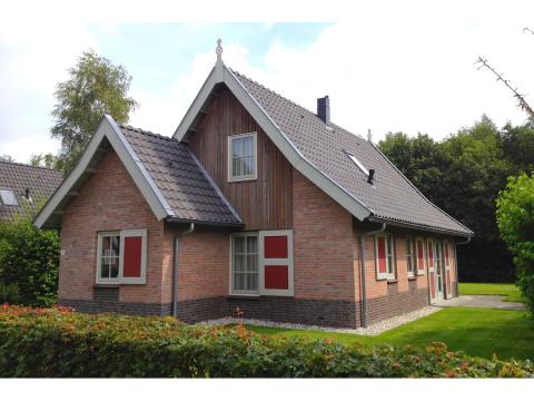 Ferienhaus kaufen in Appelscha, mit Stellplatz, 770 m² Grundstück, 112 m² Wohnfläche, 4 Zimmer