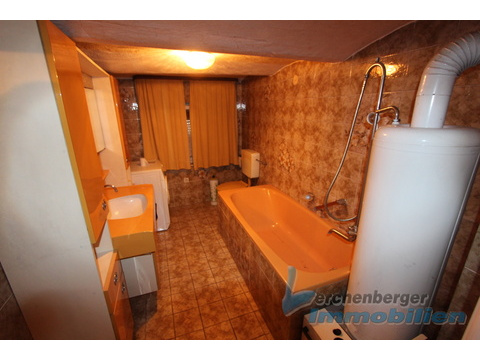 Badezimmer EG