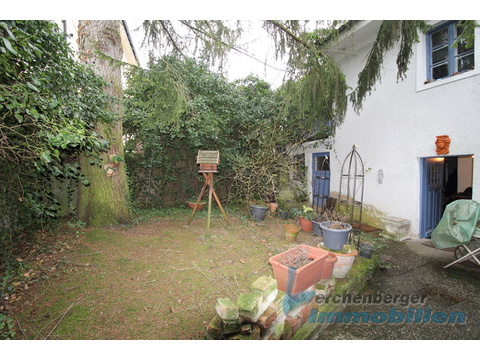 Haus mit Garten.jpg