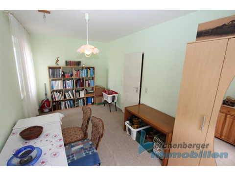 Büro EG