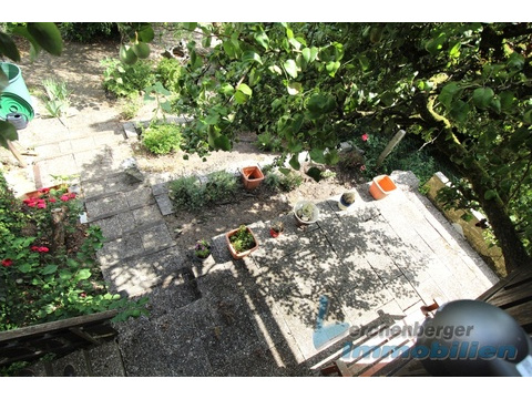 Blick in den Garten.jpg