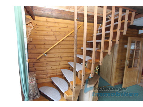 Treppe zum DG