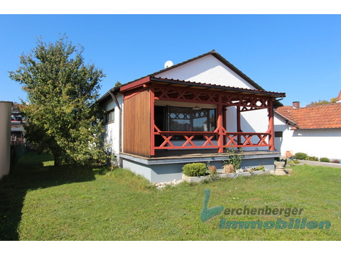 Einfamilienhaus mieten in Osterhofen, mit Garage, mit Stellplatz, 709 m² Grundstück, 110 m² Wohnfläche, 4 Zimmer