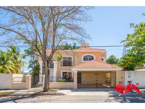 Villa kaufen in Mérida Gonzalo Guerrero, mit Garage, 404 m² Grundstück, 373 m² Wohnfläche, 5 Zimmer