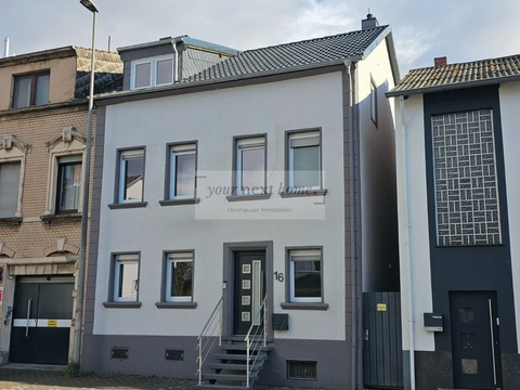 Reihenendhaus kaufen in Völklingen, 290 m² Grundstück, 133 m² Wohnfläche, 7 Zimmer